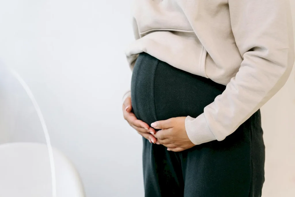 Yellow Green or Brown Discharge Signs of Infection in Pregnancy