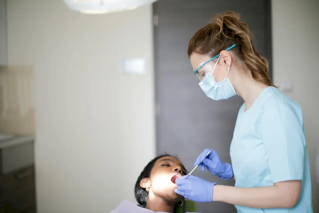 bleeding gums and pregnancy